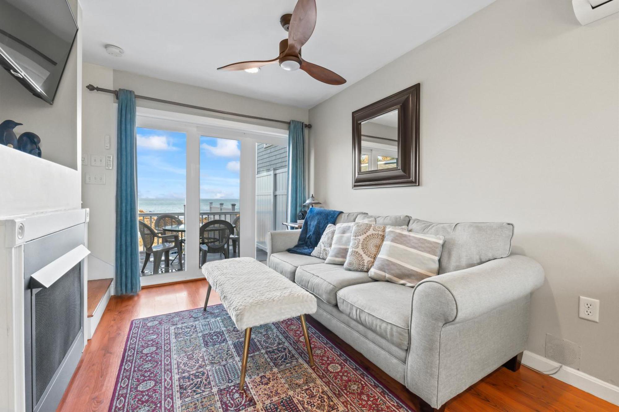 Perkins Cove Oceanfront Cottage Ogunquit Exterior photo