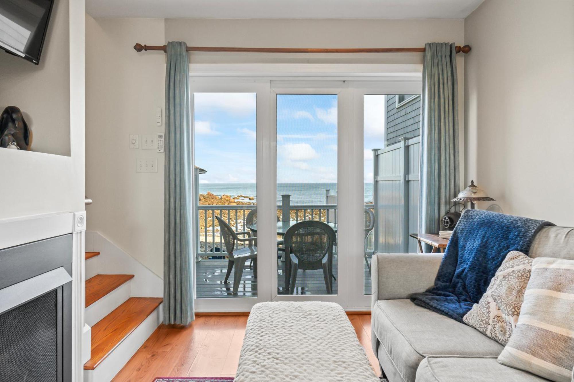 Perkins Cove Oceanfront Cottage Ogunquit Exterior photo